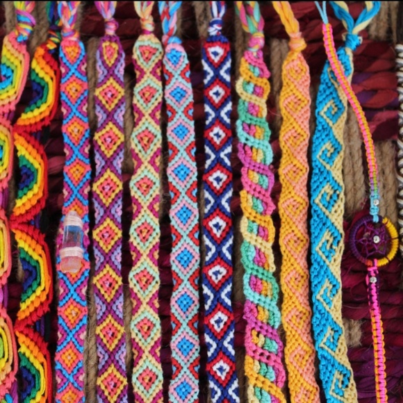 Friendship bracelets - Picture 3 of 8